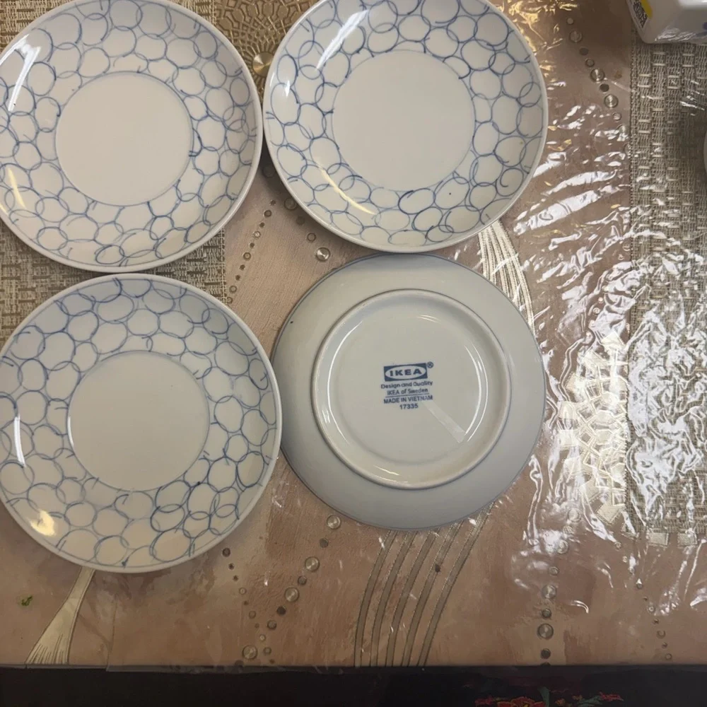 IKEA Classic White Dinner Plates Set